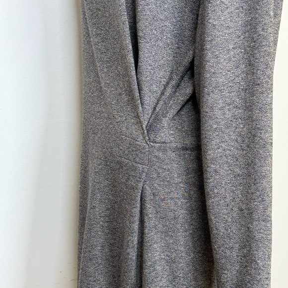 Brand New! CAbi ‘Put-On’ Dress Grey Heather Sweatshirt Style Women’s Size Small - Picture 6 of 11